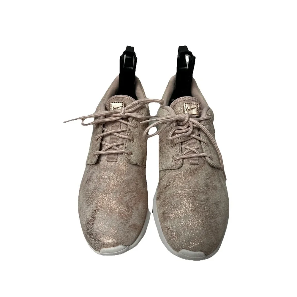 Nike Roshe Women's Sneakers Size 6,5‎ EU 37 Rose Gold Athleisure Sport Lux Yoga
